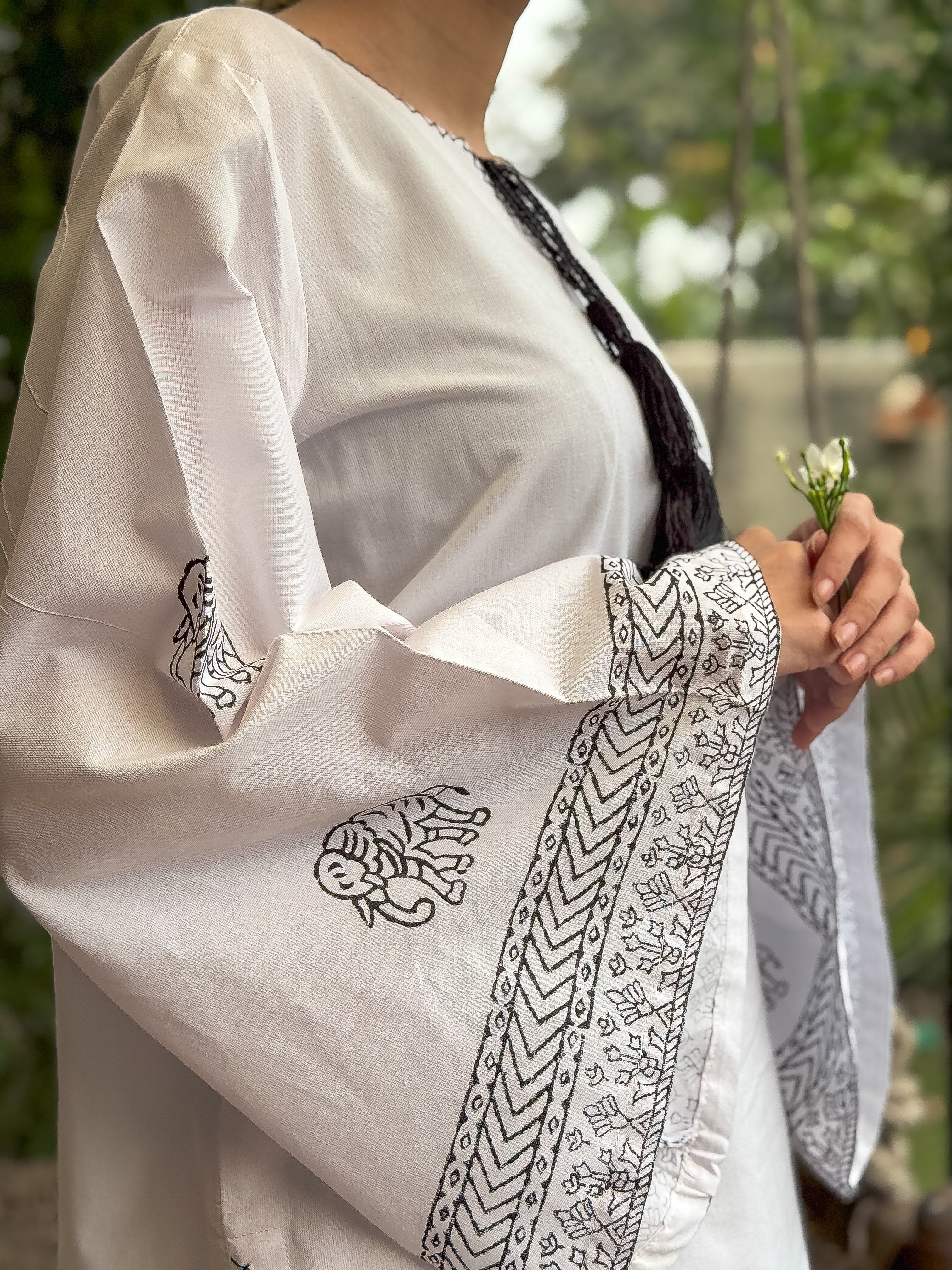 Elara - Shalwar Kameez RAIZ Elara - Shalwar Kameez RAIZ